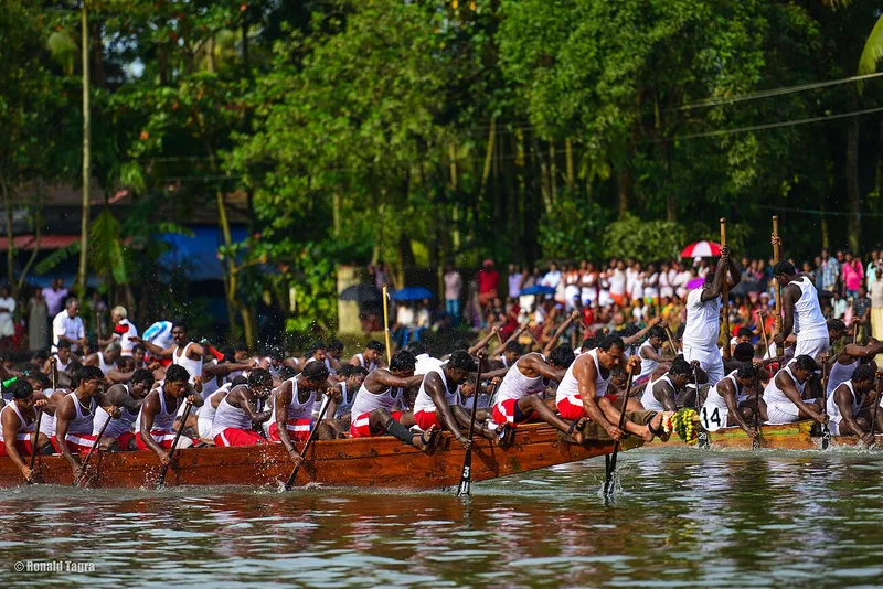 Nehru Trophy Boat Race, Alappuzha