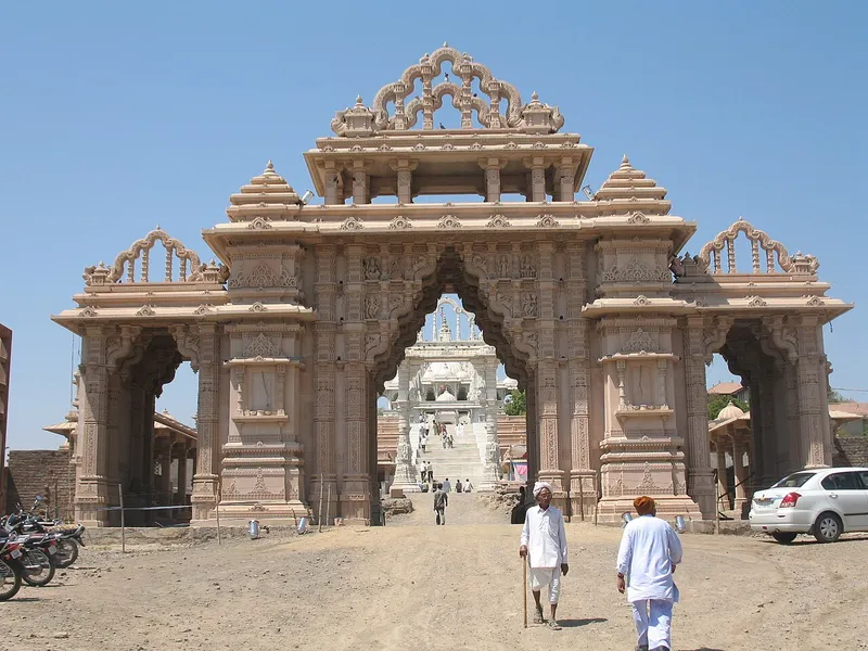 New Swaminarayan Temple, Gadhada, Botad