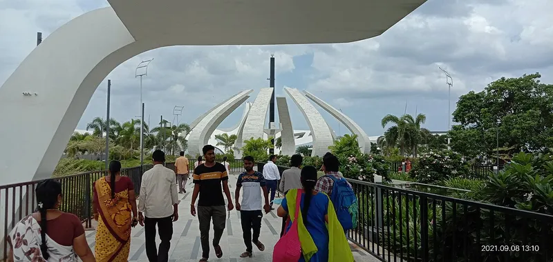 MGR Memorial, Chennai