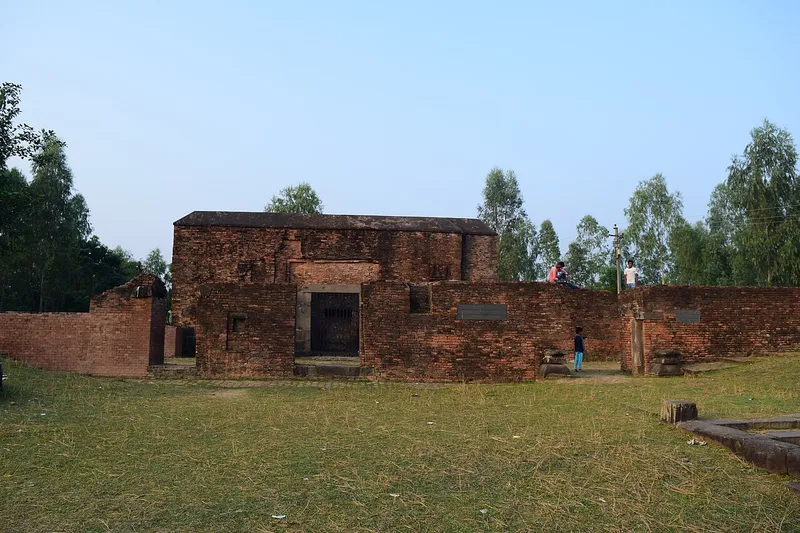 Dargah of Shah Ata, Dakshin Dinajpur