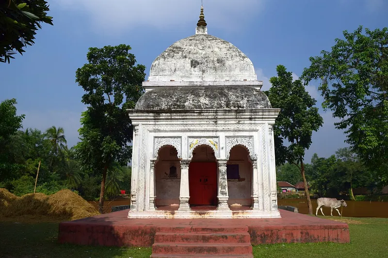 Panchamukhi Shiva Temple, Dakshin Dinajpur