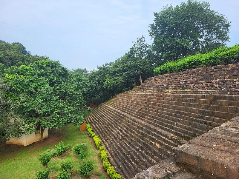 Khandagiri Caves, Jajpur