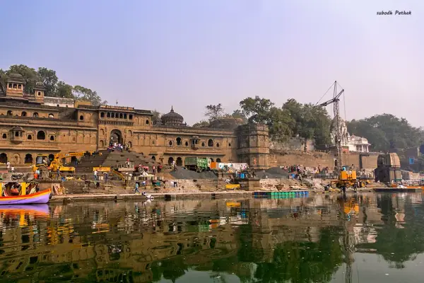 Maheshwar Narmada Ghat, Khargone