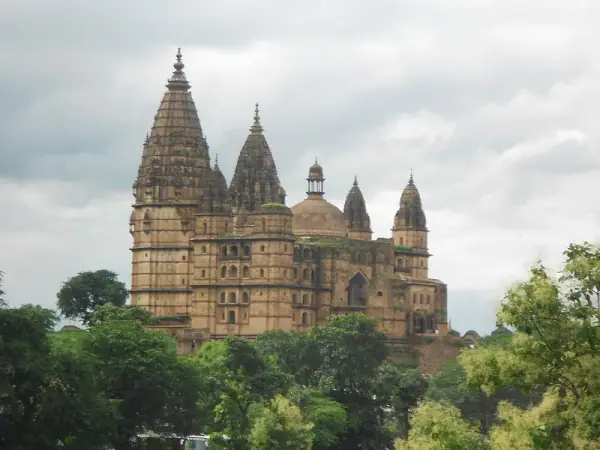 Chaturbhuj Temple, Orchha, Niwari