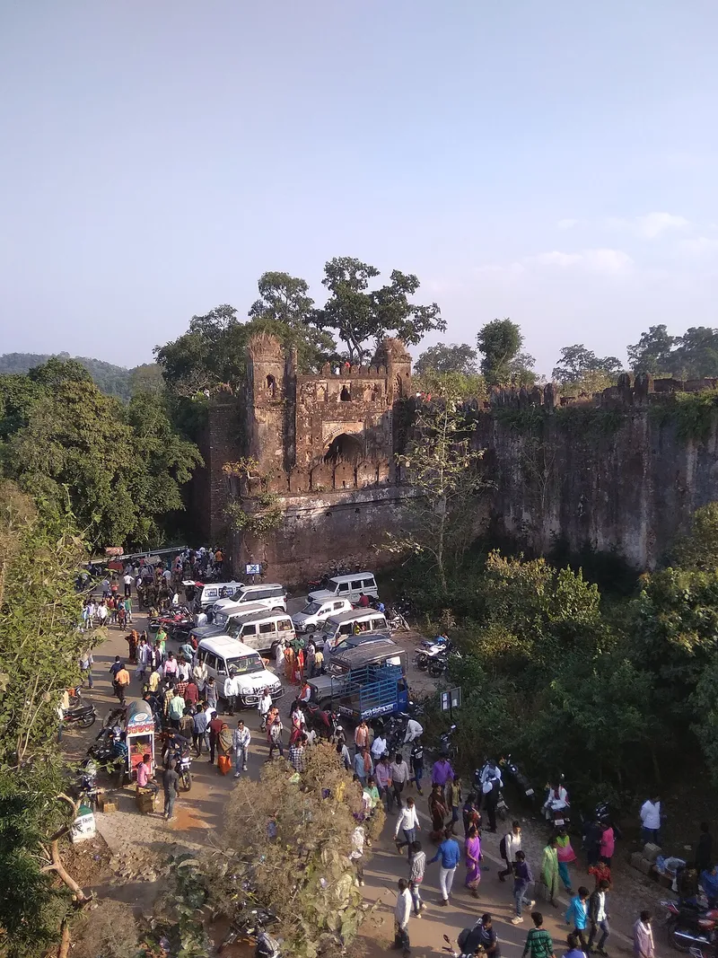 Palamu Fort, Palamu