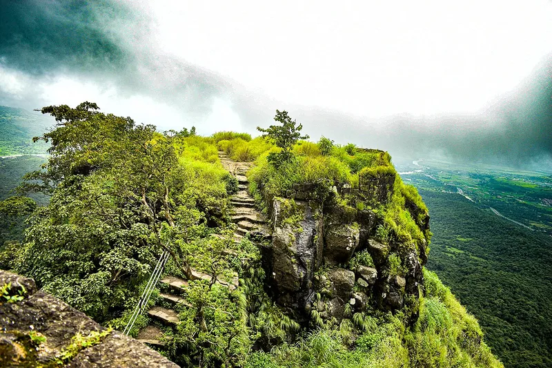 Karnala Fort, Raigad