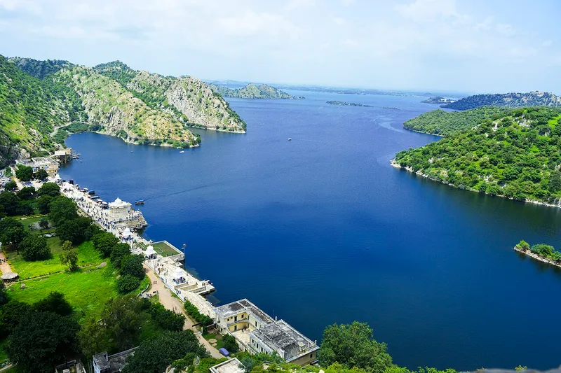 Jaisamand Lake, Salumbar