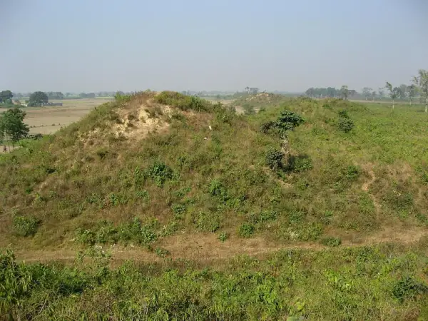 Ancient City Wall of Shravasti (Maheth), Shravasti