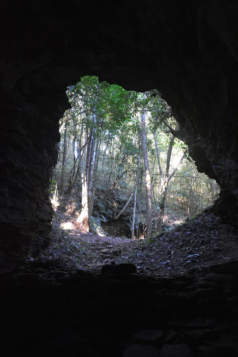 Tharon Caves, Tamenglong