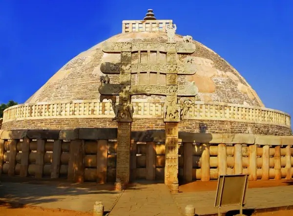 Great Stupa at Sanchi (UNESCO World Heritage Site, ~10 km from Vidisha), Vidisha
