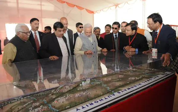 Delhi–Meerut Expressway construction on Delhi–Meerut Expressway