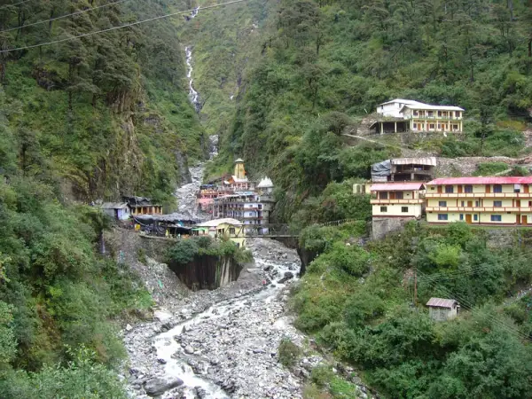 Yamunotri Uttarakhand, Yamunotri